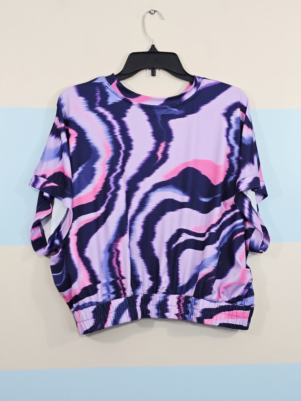 Tek Gear Abstract Wave-Print Short Sleeve Tee in Purple and Pink - Picture 4 of 5